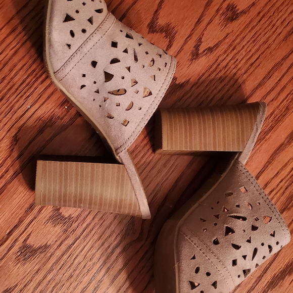 American Eagle Open Toe Sandle Size 8 - Picture 3 of 4